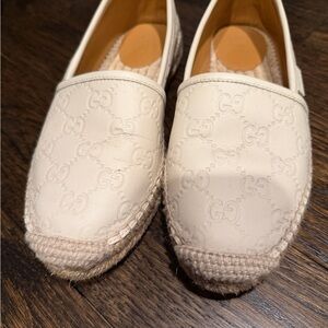 Gucci Women's Beige Espadrille Flats